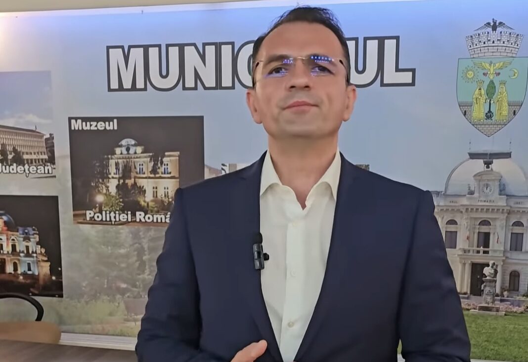 Primarul Târgoviștei: Facem tot ce este posibil pentru a depăși această criză generată de incendiul de la groapa de gunoi de la Aninoasa. VIDEO