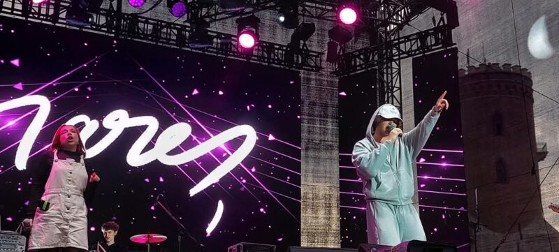  Seară memorabilă la Zilele Județului Dâmbovița: Damian Drăghici & Brothers, Rareș și The Urs au încins atmosfera în Parcul Chindia