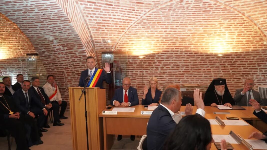 Tenorul Florin Georgescu a primit titlul de Cetățean de Onoare al județului Dâmbovița