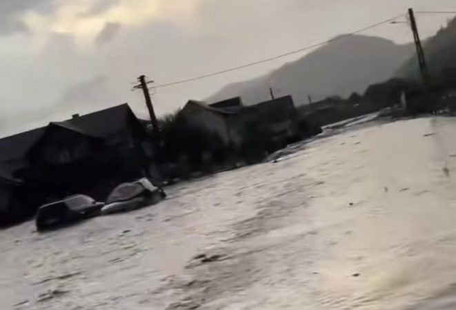 150 LITRI DE PLOAIE PE METRU PĂTRAT ÎN DOAR 12 ORE