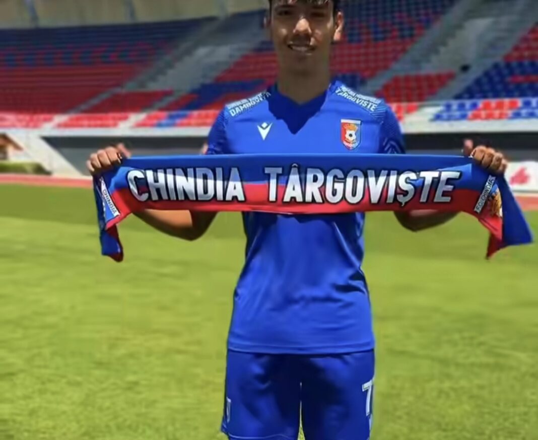 Chindia Târgoviște îl transferă pe tânărul fundaș Răzvan Tamasi