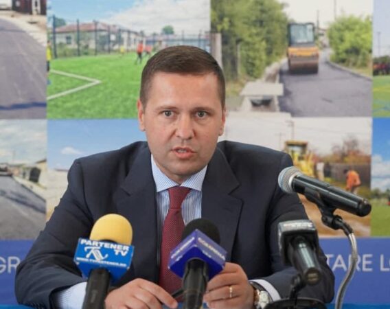Echipamente medicale noi la Spitalul Județean Târgoviște, investiție de peste 4 milioane lei a CJ Dâmbovița Corneliu Ștefan, președintele CJ Dâmbovița: Suspendarea Programului Anghel Saligny este un atac direct la dezvoltarea comunităților locale