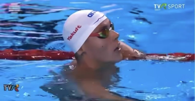 David Popovici, calificat în finala de 200 m liber la Campionatul Mondial din Singapore