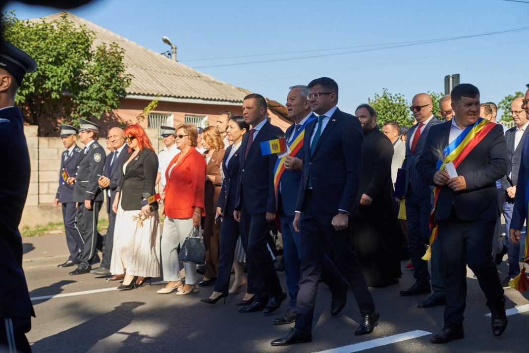 Președintele CJ Dâmbovița, Corneliu Ștefan, la Ialoveni: Solidaritate și fraternitate de Ziua Independenței Republicii Moldova