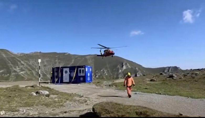  Refugiul de supraviețuire din Munții Bucegi: Adăpost esențial pentru drumeți la 2.350 m