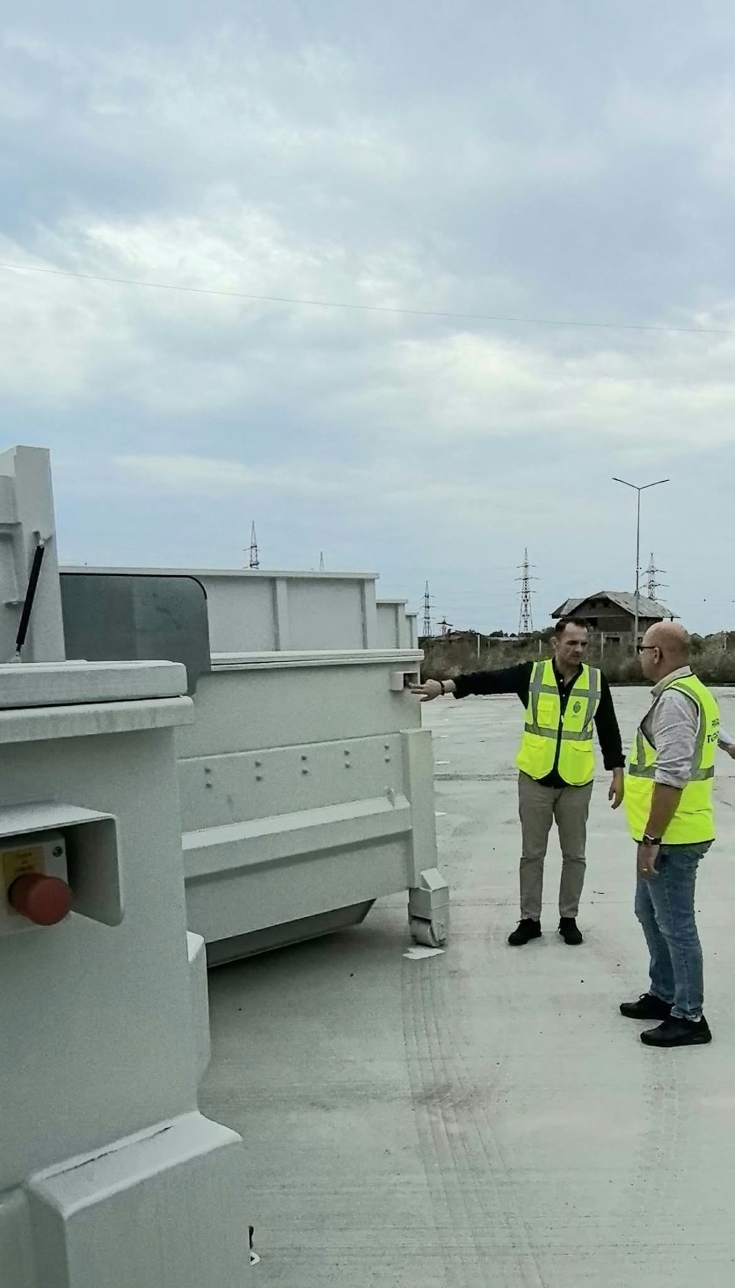 Târgoviște, aproape de finalizarea primului Centru de colectare a deșeurilor prin aport voluntar