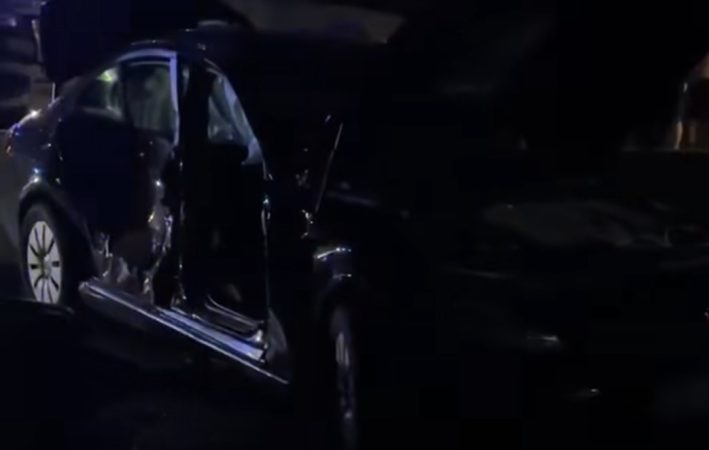 Accident rutier în Lungulețu: Două persoane rănite, șoferul celuilalt autoturism a fugit de la locul faptei Accident rutier în Lungulețu: Două persoane rănite, șoferul celuilalt autoturism a fugit de la locul faptei