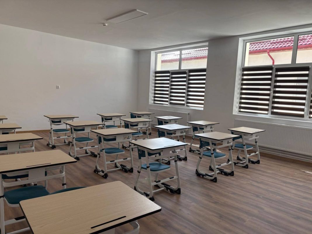 CJ Dâmbovița a investit 65 de milioane de lei în școli moderne pentru elevi