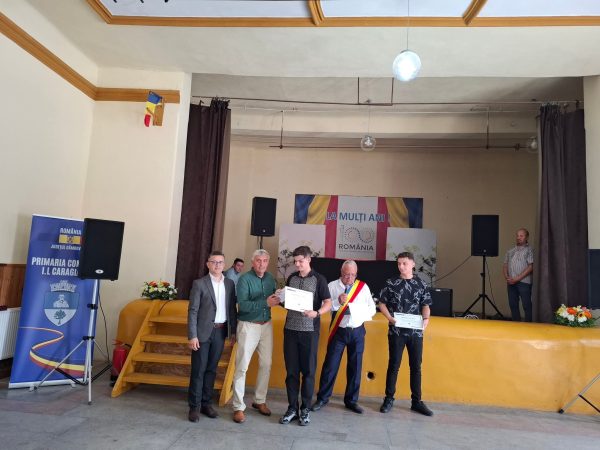 Ziua comunei I.L. Caragiale: Premierea cuplurilor de aur, elevi olimpici și spectacole pentru toți locuitorii!