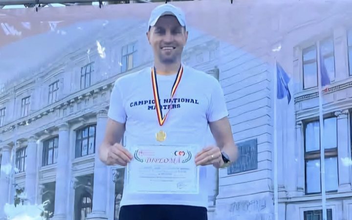 Jandarmul Ionuț Timofte strălucește la „Crosul Arenelor 2025” Jandarmul Ionuț Timofte strălucește la „Crosul Arenelor 2025”