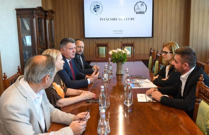 Parteneriat consolidat între Universitatea „Valahia” din Târgoviște și Inspectoratul Școlar Județean Giurgiu Parteneriat consolidat între Universitatea „Valahia” din Târgoviște și Inspectoratul Școlar Județean Giurgiu