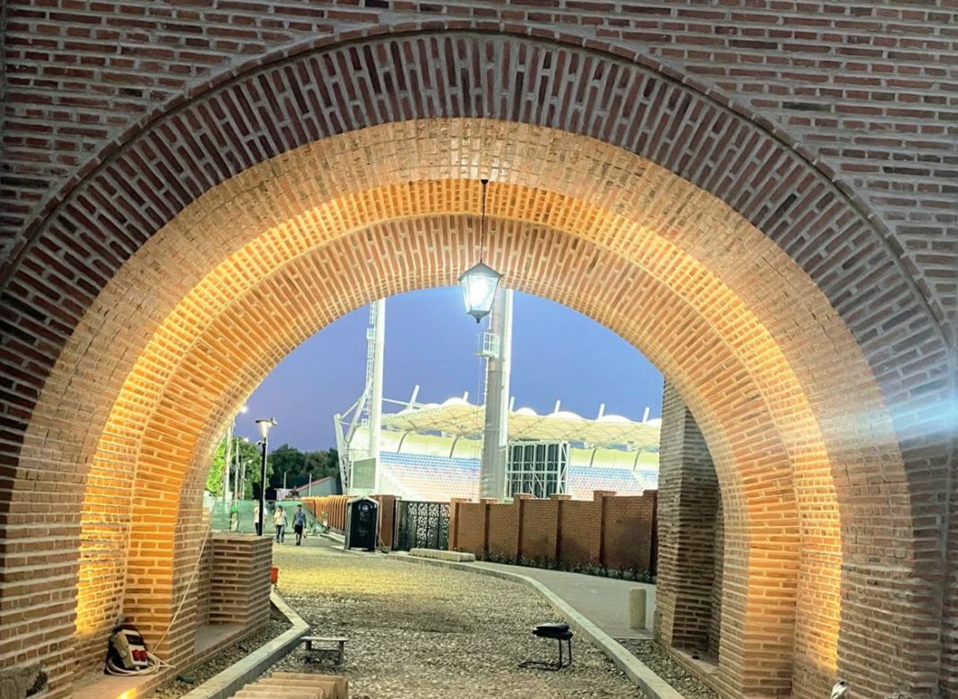 La sfârșitul acestei săptămâni  se redeschide 