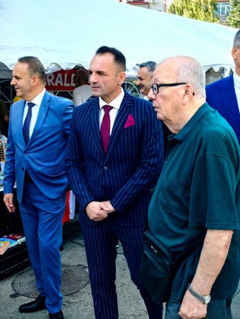 Târgoviște, cetatea cărții: Primarul Daniel Cristian Stan a deschis Zilele Cetății cu mesaj pentru iubitorii de lectură 