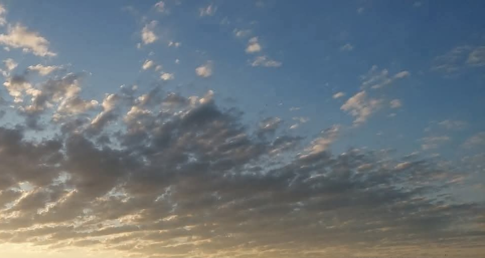 Vreme schimbătoare în Dâmbovița: nori, ploi slabe și temperaturi foarte scăzute  după-amiază