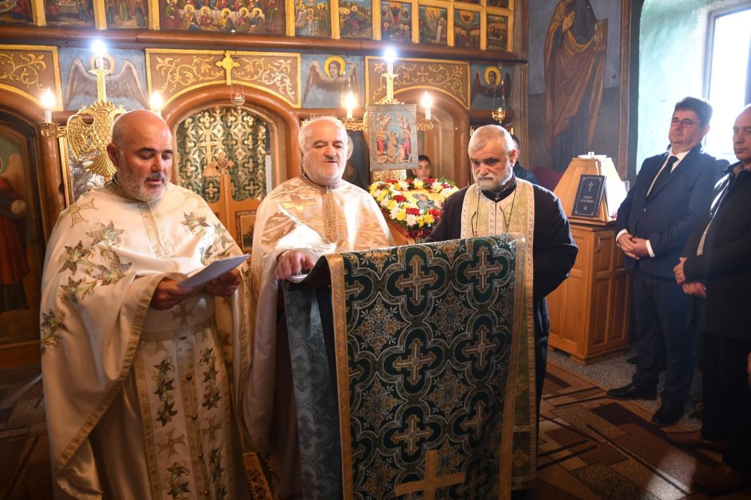 Comunitatea din Răcari a sărbătorit  Hramul Bisericii Boanga – Sfânta Cuvioasă Parascheva