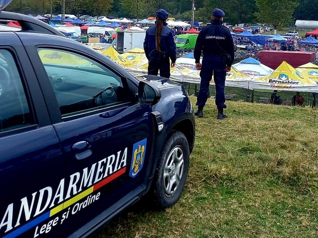 Jandarmii dâmbovițeni, la datorie pentru siguranța cetățenilor la manifestările publice din 10–14 octombrie
