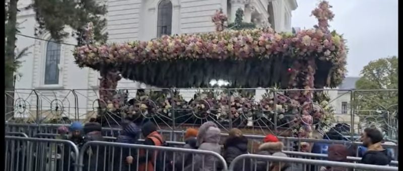  Peste 250.000 de pelerini sunt așteptați la Iași, la racla Sfintei Parascheva