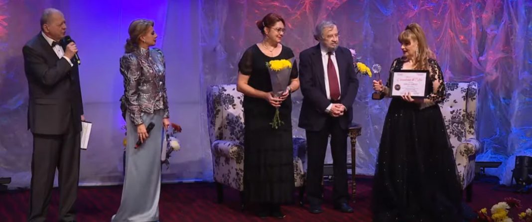 Alina Ichim și Camelia Florescu au câștigat  Trofeele „Crizantema de Aur” 2025