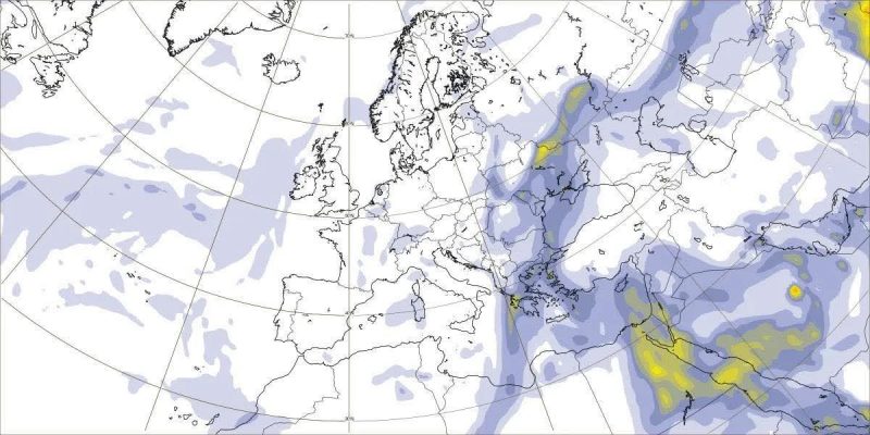 Atenție, praful saharian a  ajuns în România – risc pentru persoanele cu astm și probleme respiratorii 