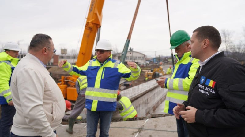 CJ Dâmbovița: Podul peste Pârâul Bizdidel: Lucrările avansează conform planului