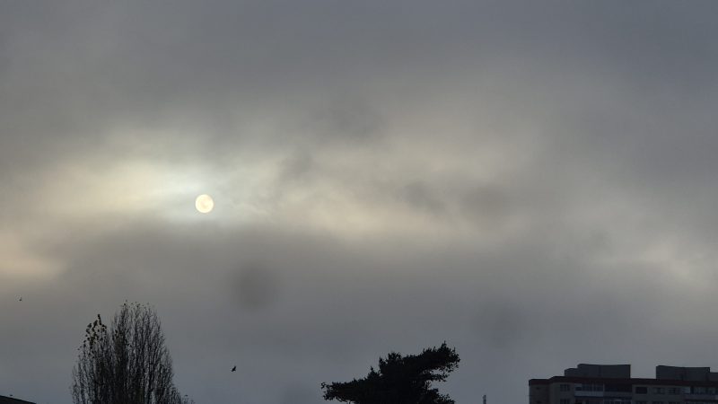 Dâmbovița se confruntă cu temperaturi reci astăzi Dâmbovița se confruntă cu temperaturi reci astăzi