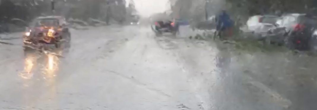 Atenție, șoferi! Drumuri alunecoase în județul Dâmbovița – reguli de circulație în condiții de ploaie 