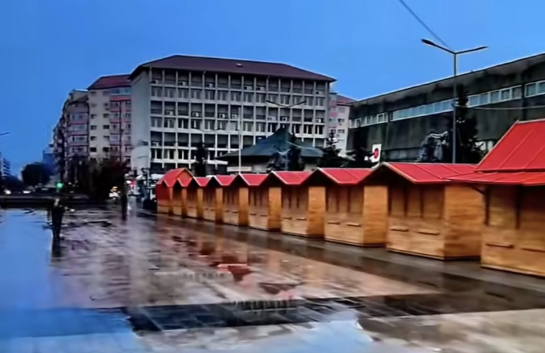 Magia iernii cuprinde Târgoviștea: Pe 5 decembrie se aprind luminile de sărbătoare și se deschide „Orășelul lui Moș Crăciun”