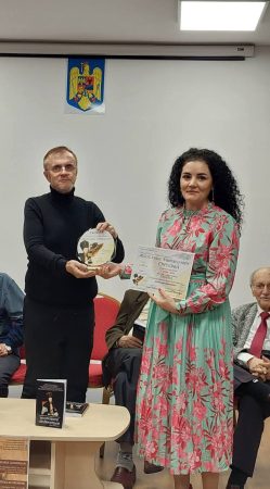 Premianții Festivalului Național de Literatură „Moștenirea Văcăreștilor” au fost celebrați la Biblioteca Județeană „Ion Heliade Rădulescu”