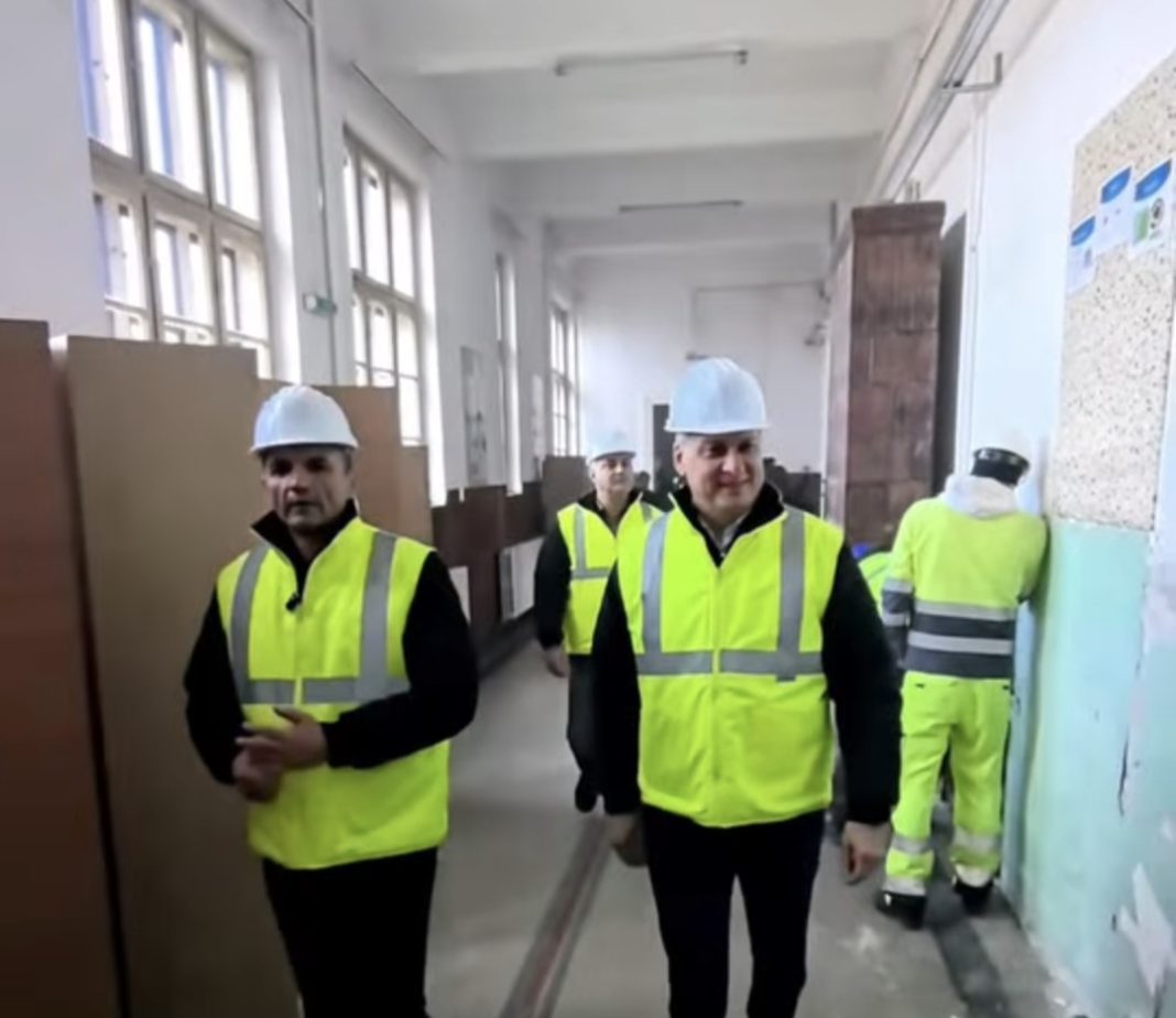 Start lucrări: Colegiul Economic „Ion Ghica” beneficiază de modernizare completă și consolidare