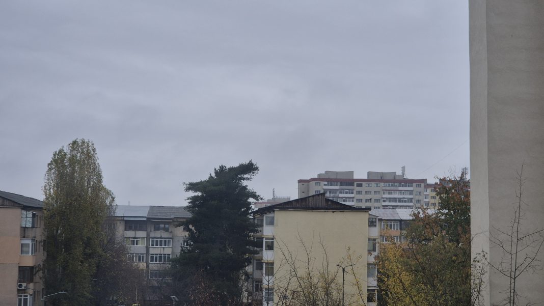 Vremea astăzi în județul Dâmbovița: Ploaie și temperaturi în scădere