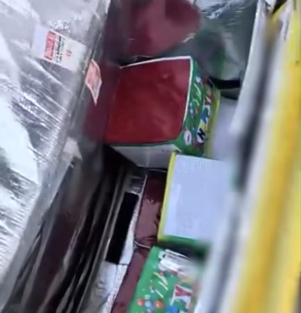 Materiale pirotehnice în loc de meniul zilei