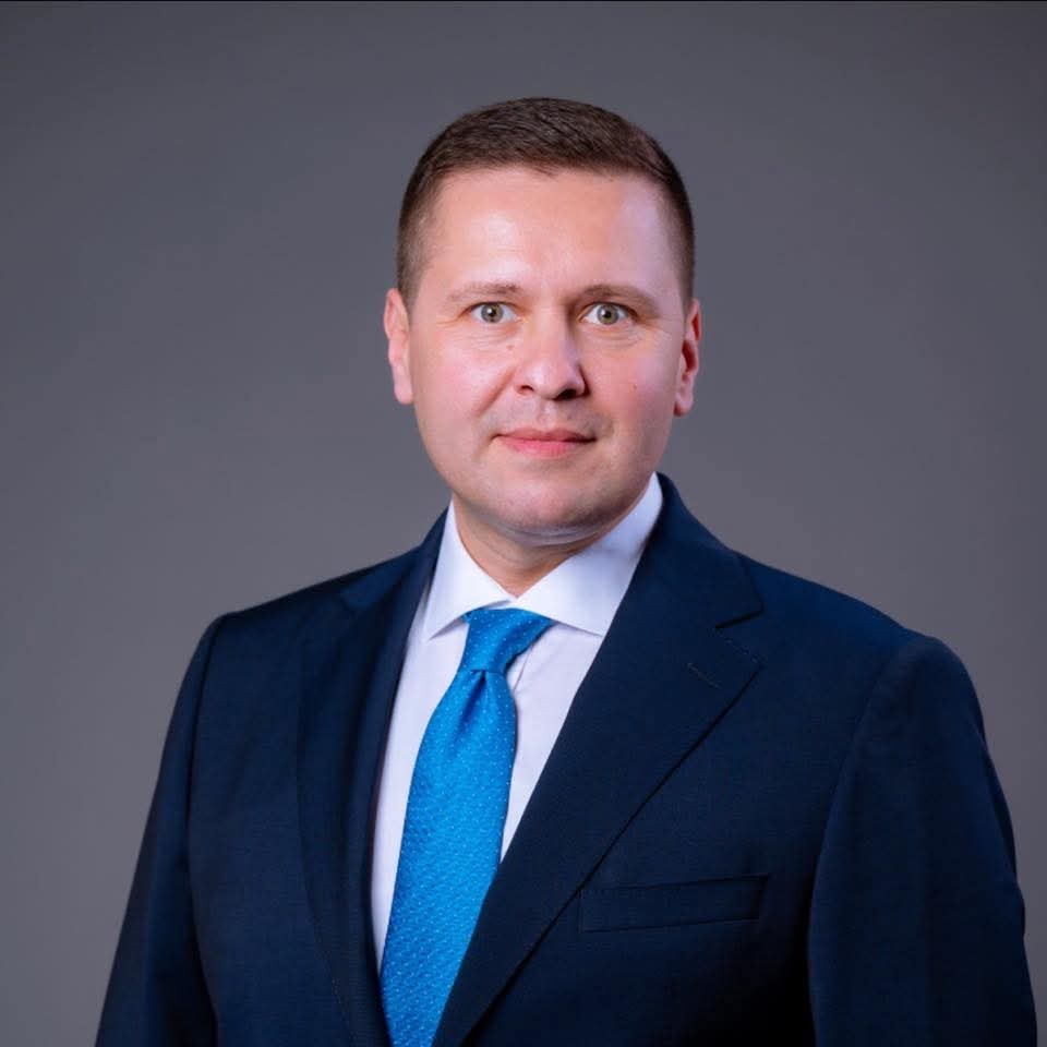 Președintele CJ Dâmbovița, Corneliu Ștefan , mesaj de unitate și recunoștință de Ziua Națională