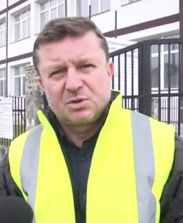 Primarul comunei Ocnița, Eduard Barcău,solicită soluții urgente cu privire la situația drumului județean