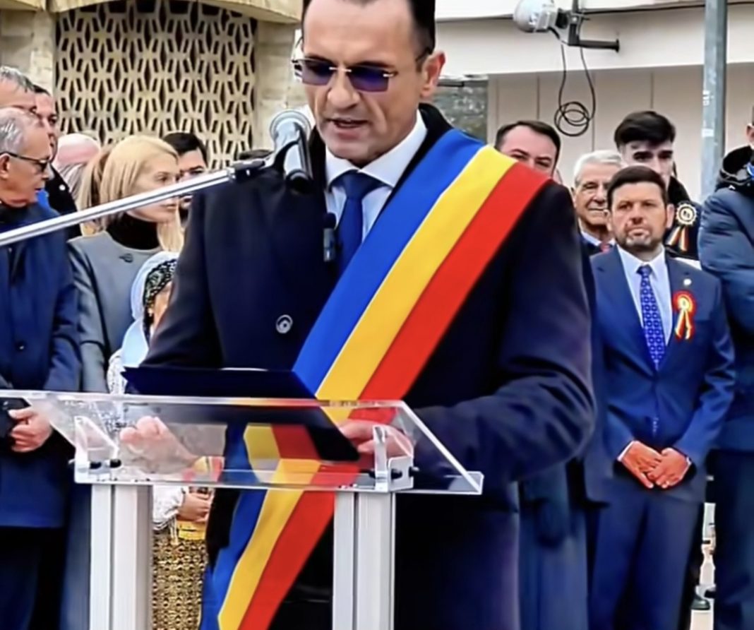 Ziua Națională a României la Târgoviște : Primarul municipiului Târgoviște, Daniel Cristian Stan, evocă „vulcanul de românism” de la 1 Decembrie 1918