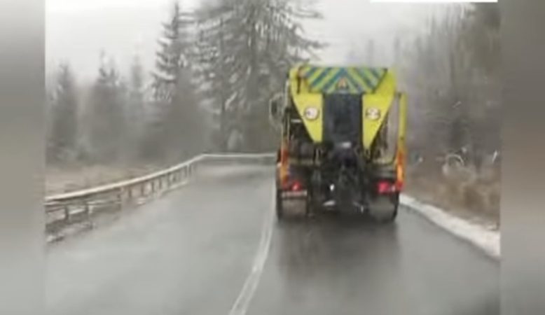 Risc mare de polei pe DN71, județul Dâmbovița – autoritățile acționează. NU PLECAȚI LA DRUM dacă nu e o urgență 