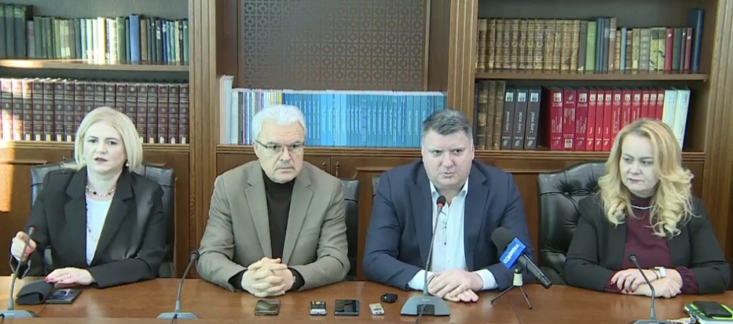 Universitatea „Valahia” a lansat  Sistemul Virtual de Instruire pentru Ancheta Criminalistică – VR CSI