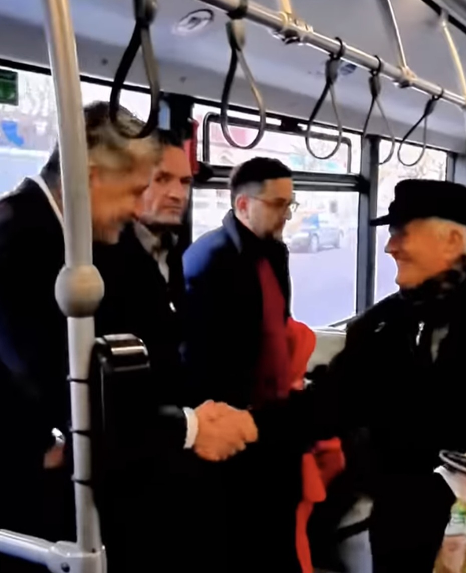 Târgoviște: Frig extrem afară, dar căldură și confort în autobuzele primăriei 