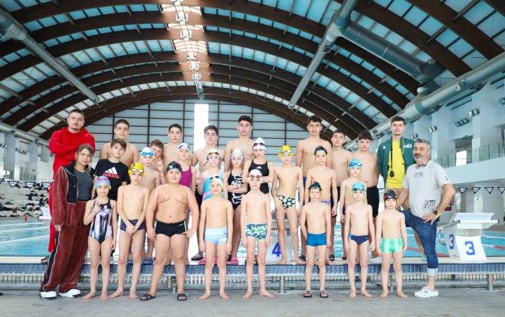 Cantonament de succes pentru înotătorii de la CS Berca 2000 și CSM Pitești la Târgoviște Cantonament de succes pentru înotătorii de la CS Berca 2000 și CSM Pitești la Târgoviște