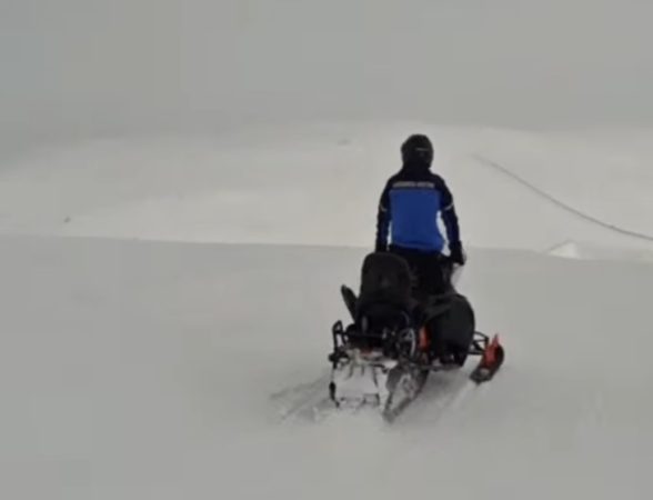 Iarna în Bucegii dâmbovițeni, jandarmii montani, la datorie Iarna în Bucegii dâmbovițeni, jandarmii montani, la datorie