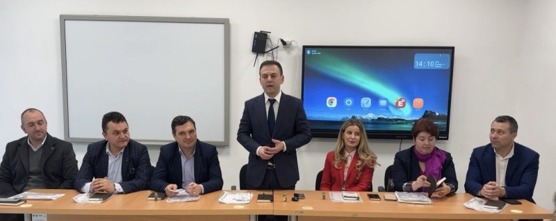 „Stop bullyingului!” Aproape 400 de profesori din patru țări reuniți la Răzvad împotriva violenței în școli.VIDEO
